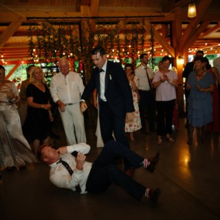 Mad River Barn Wedding: Waitsfield, VT