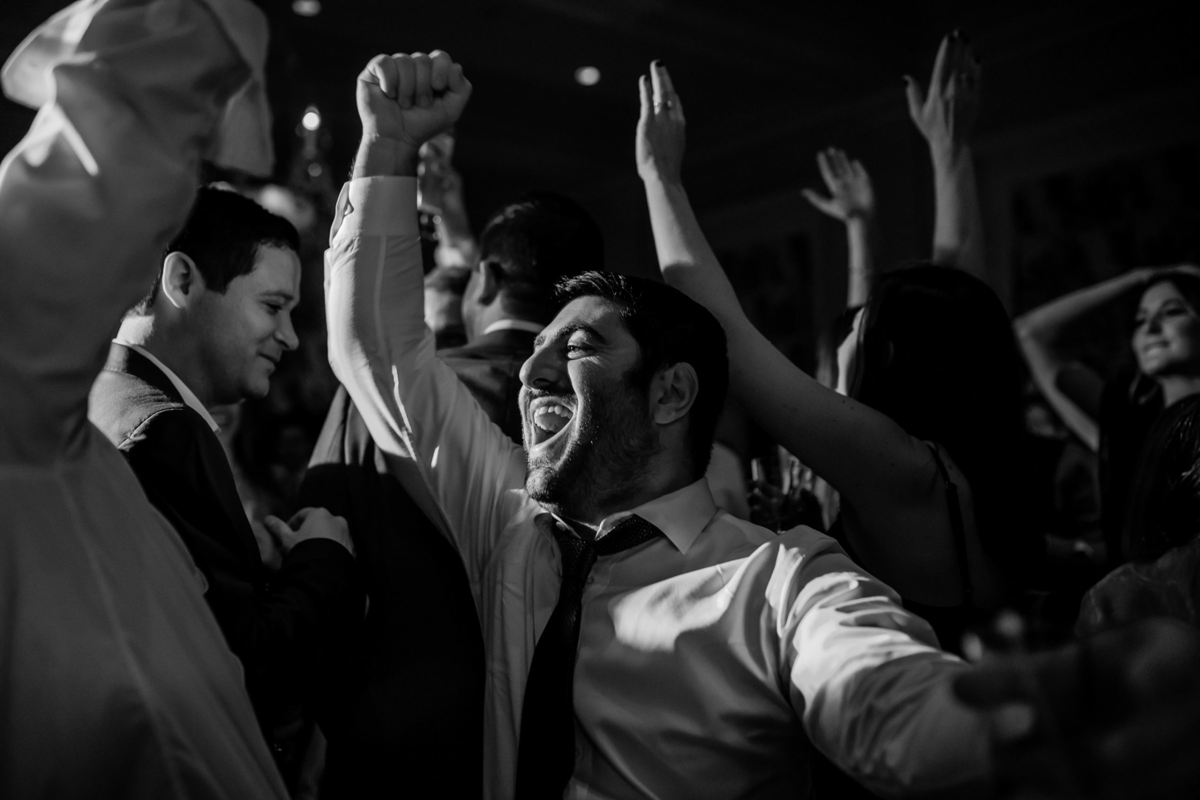 Guest Singing - Otesaga Resort Hotel Wedding