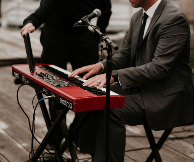 Some smooth-jazz piano for your cocktail hour? We got it covered! 
Now booking for 2022